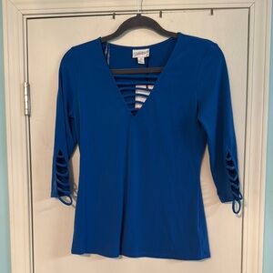 Bisou‎ Bisou Blue Cut-Out Blouse box 99 size medium